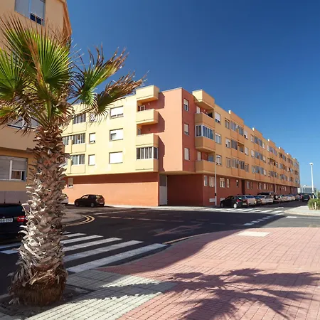 Modern Spacious 3 Bedroom Near The Эль-Медано