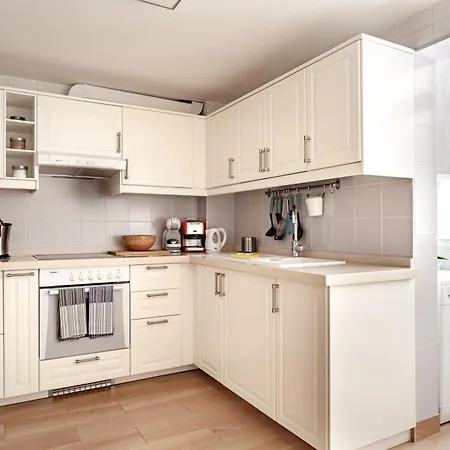 Modern Spacious 3 Bedroom Near The Эль-Медано