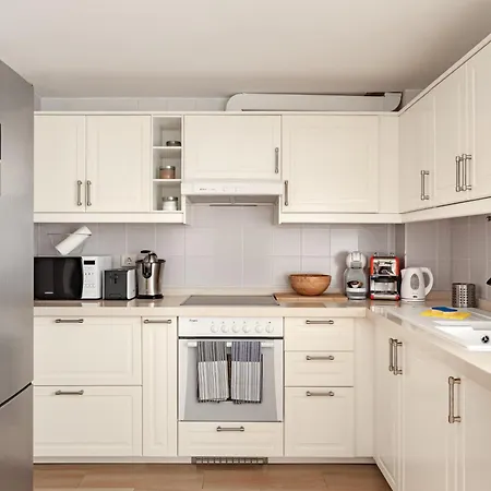 Appartement Modern Spacious 3 Bedroom Near The *