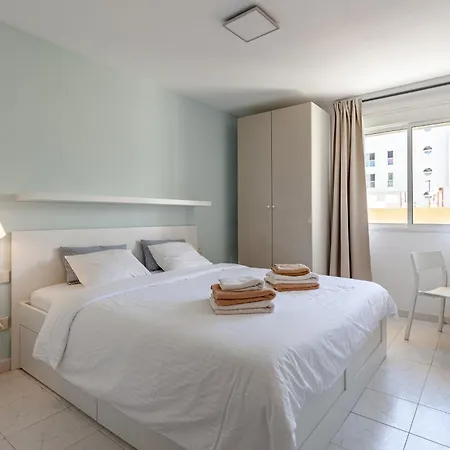 Modern Spacious 3 Bedroom Near The Appartement El Médano