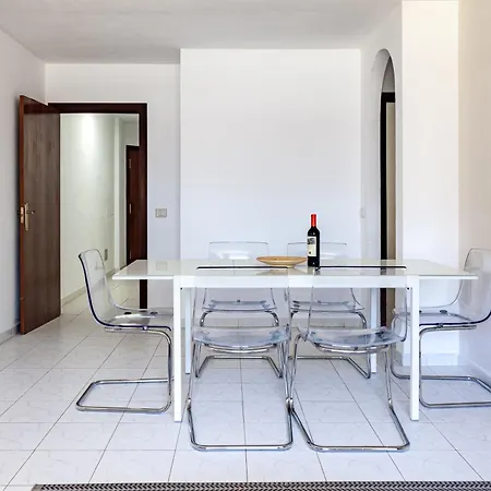 Modern Spacious 3 Bedroom Near The Appartement